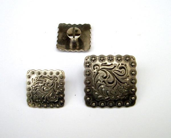 Antique Nickel Square Floral Berry Concho with Post - 1inch - 2,6cm Antique Nickel Square Floral Berry Concho with Post - 1inch - 2,6cm
