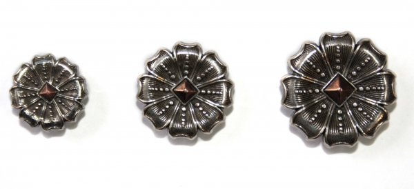 ILC Concho with Chicago Screw - Skylar Flower 3/4 inch - 1,9 cm